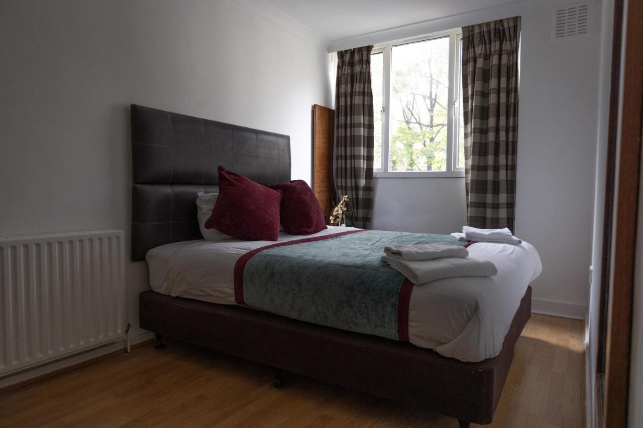 London - 4 Bed - Sleeps 8 - Garden - Pet Friendly 빌라 외부 사진