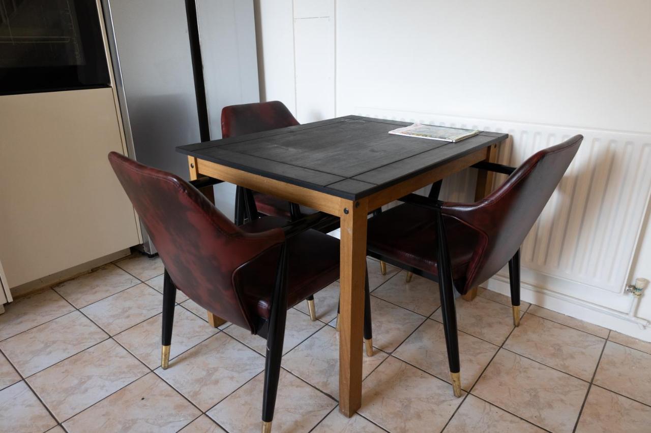 London - 4 Bed - Sleeps 8 - Garden - Pet Friendly 빌라 외부 사진