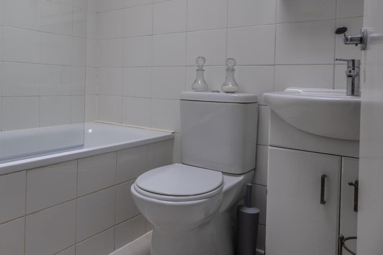London - 4 Bed - Sleeps 8 - Garden - Pet Friendly 빌라 외부 사진